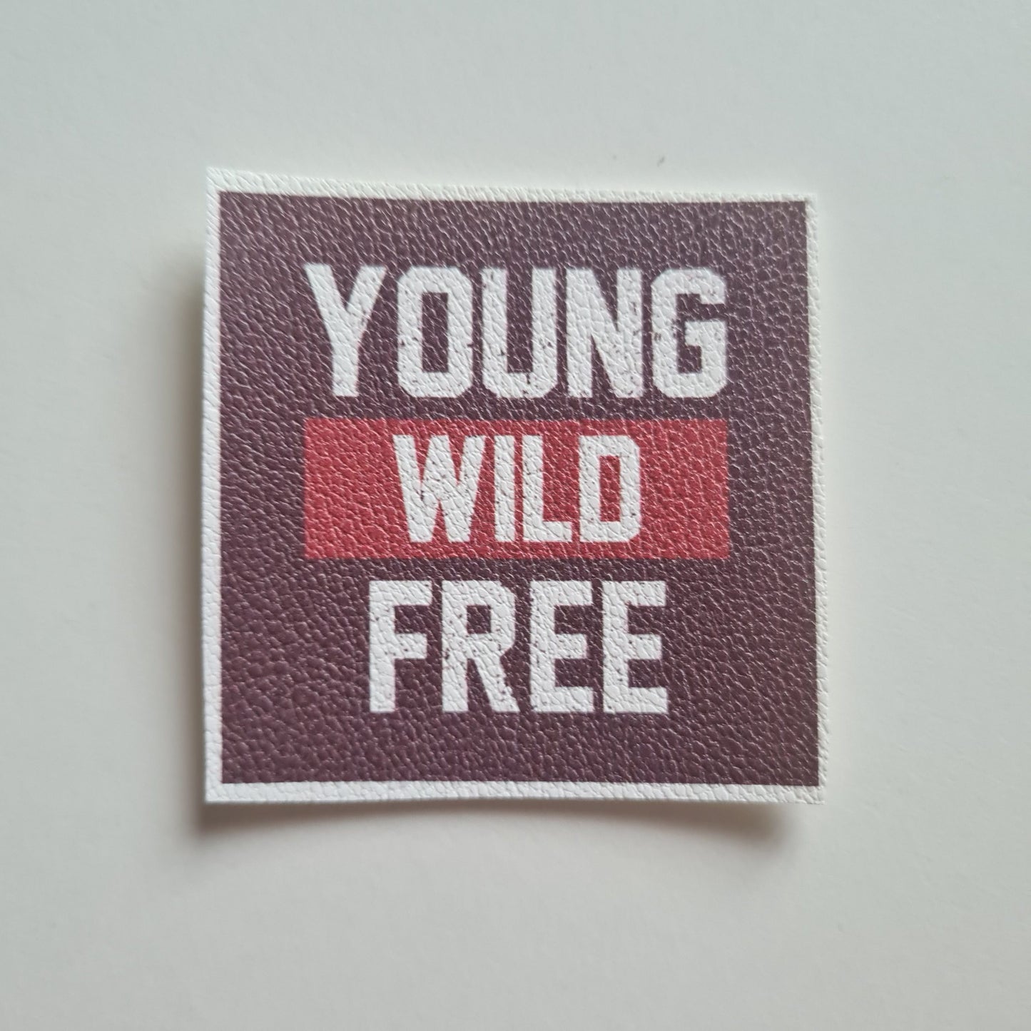 Kunstlederlabel Set - Young Wild FREE braun