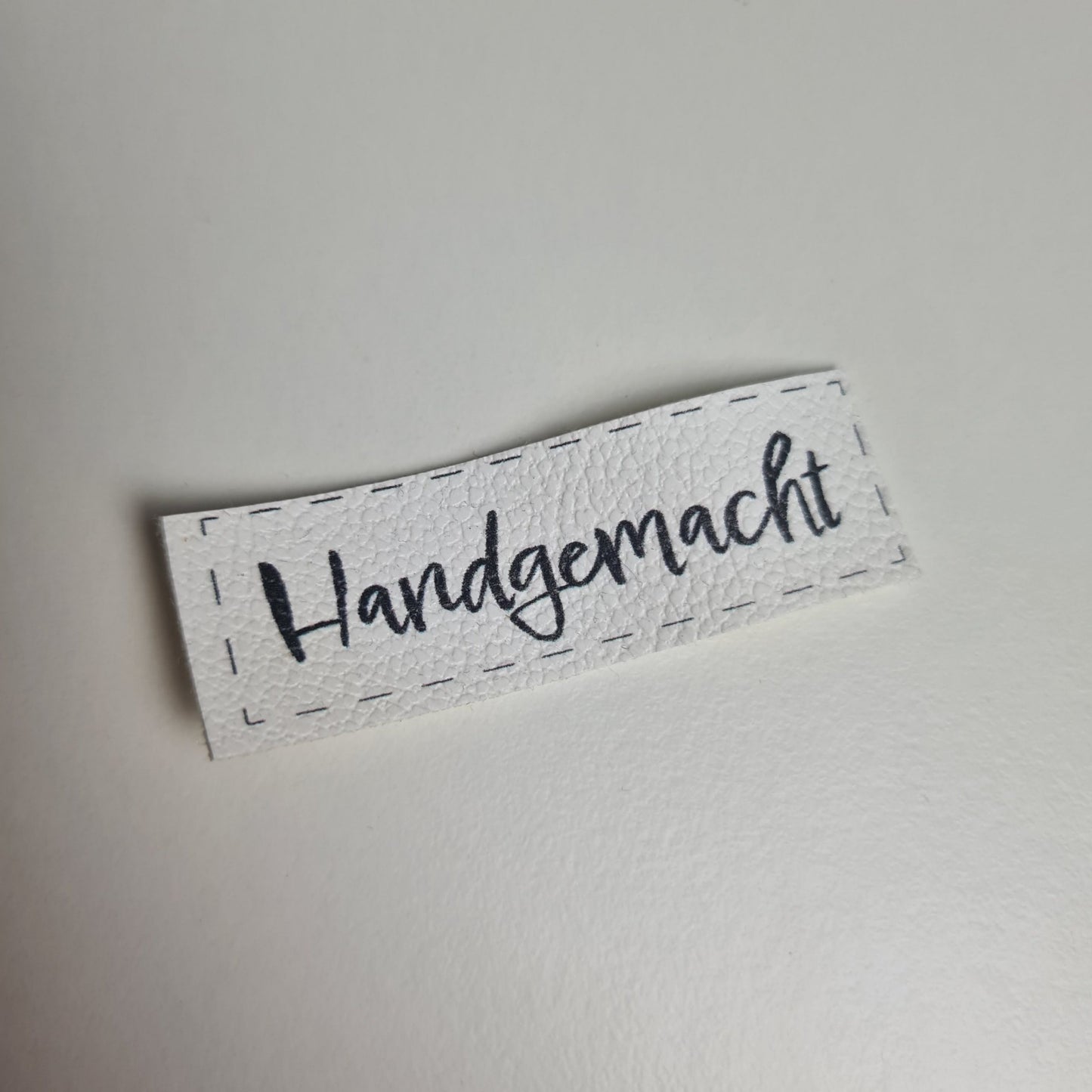 Kunstlederlabel Handgemacht