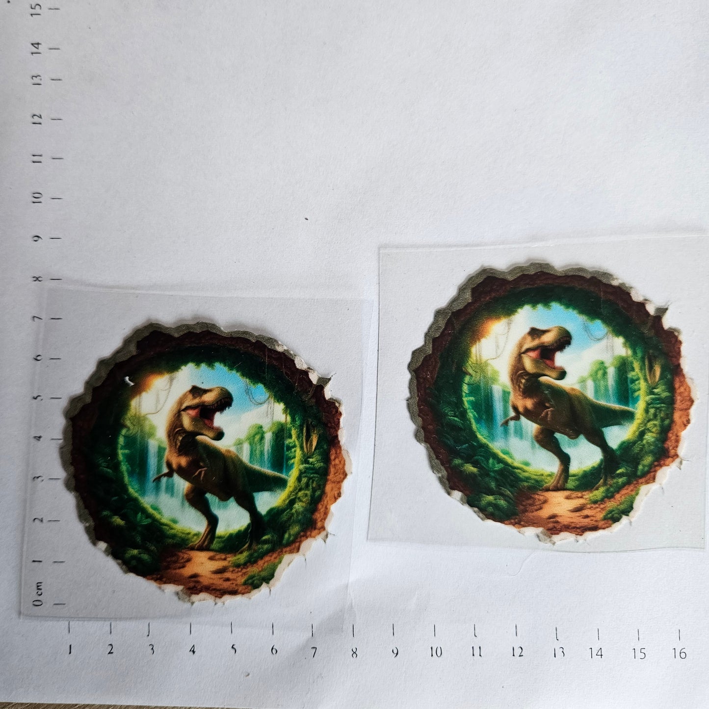 Rub On - 6cm - Dino 3d Grün (1Stk)