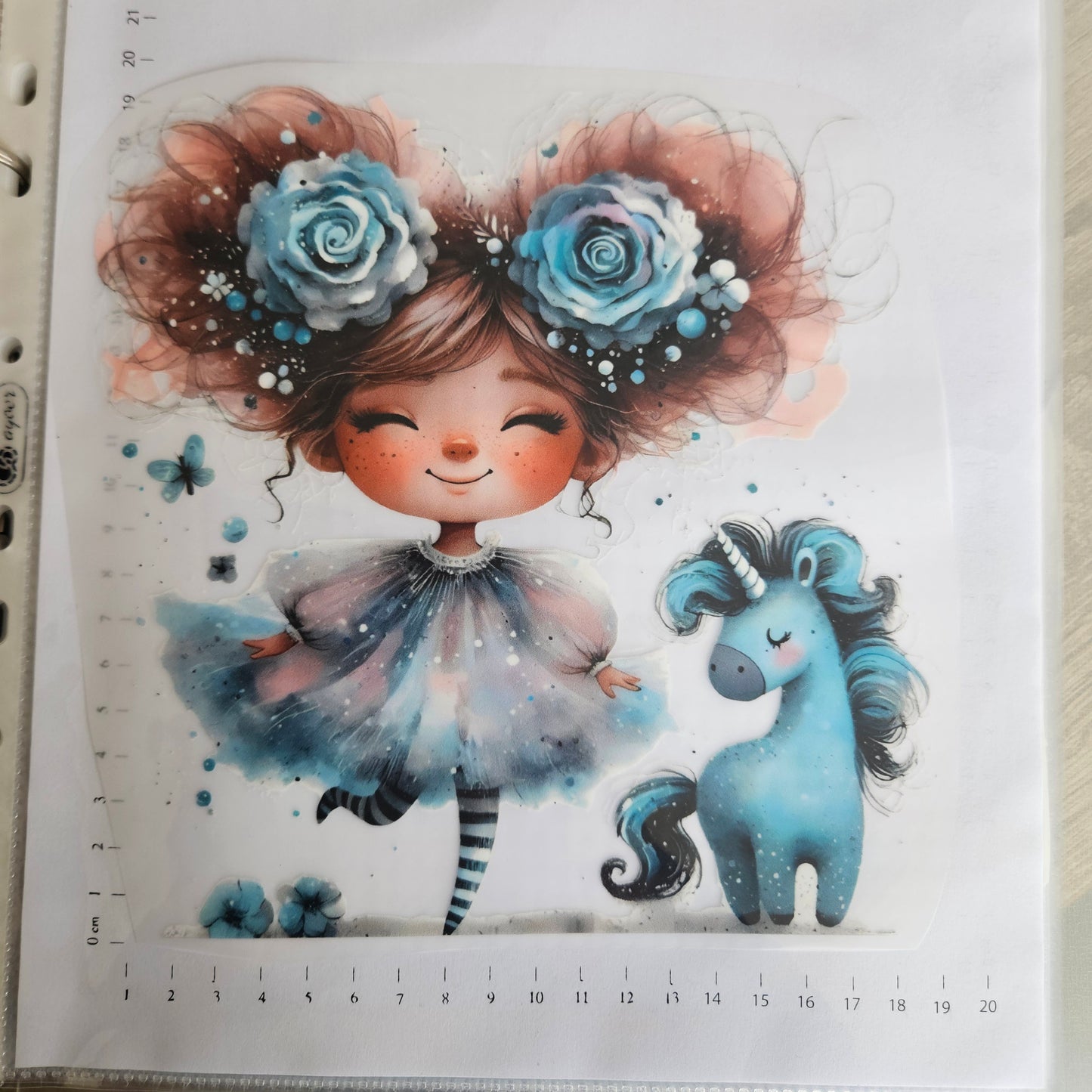 Bügelbild - ca. 20cm - Mädchen mit Einhorn 1