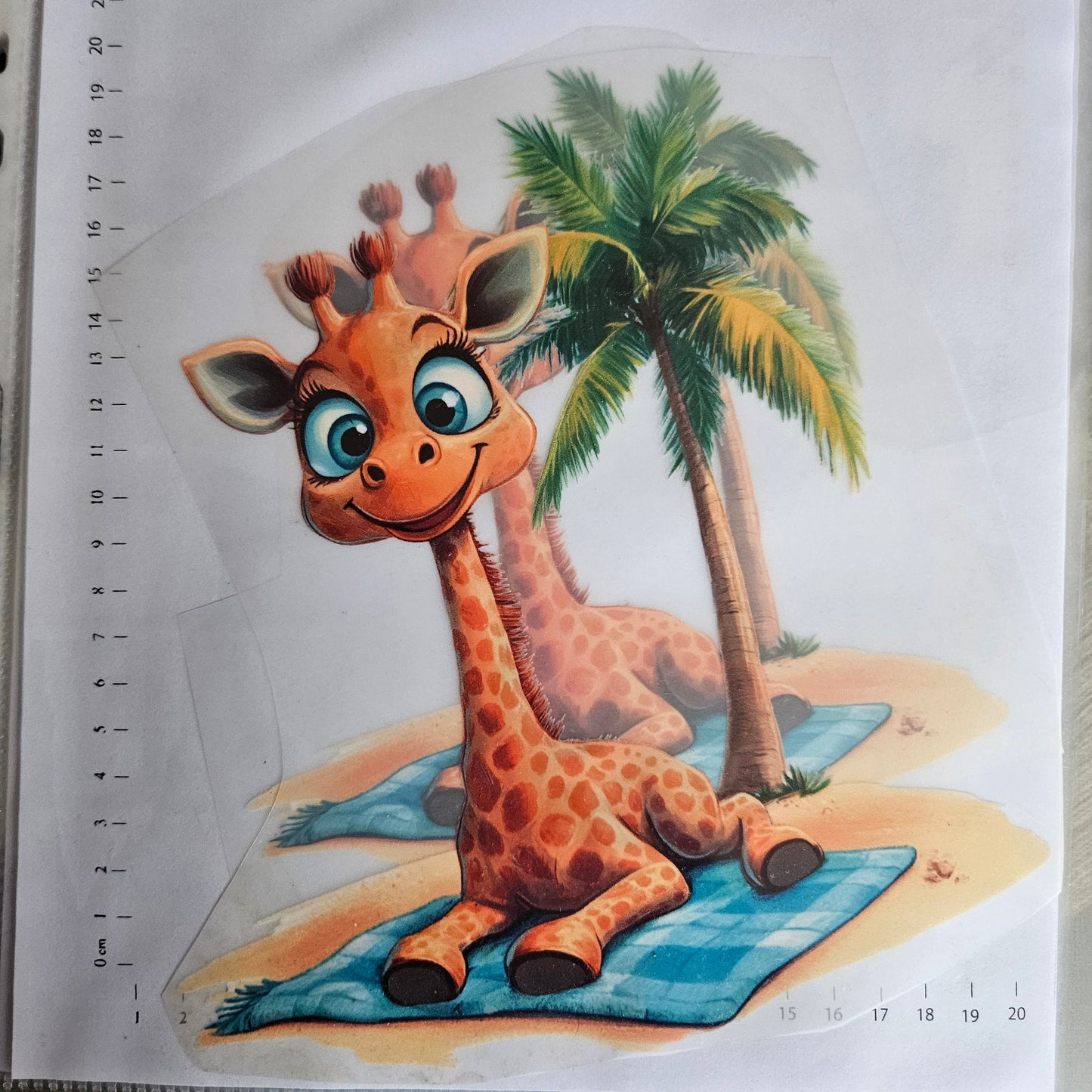 Bügelbild - ca. 20cm - Giraffe am Strand