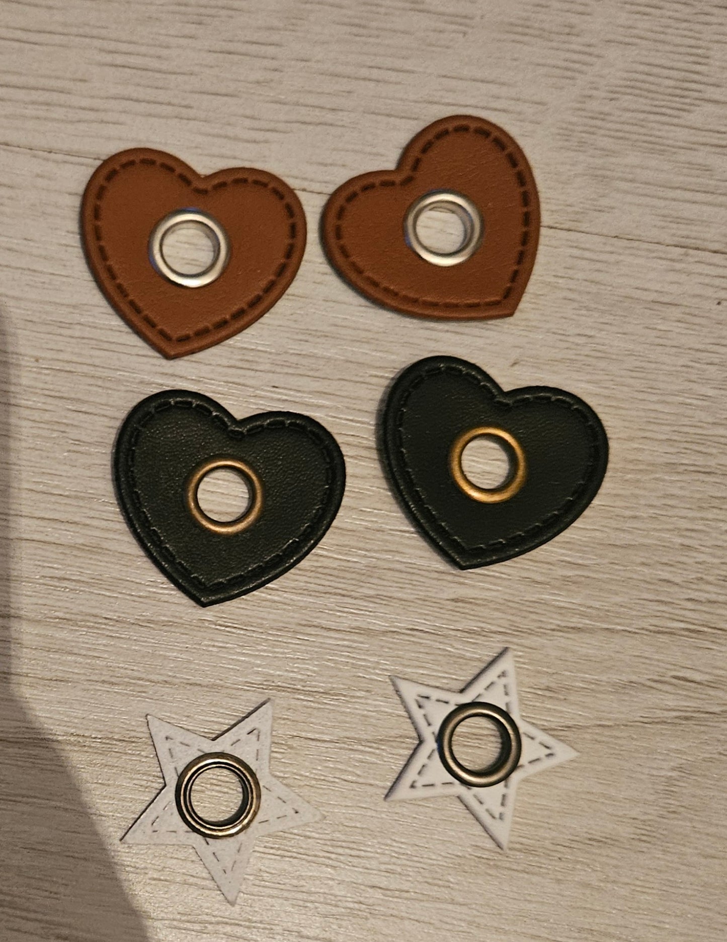 Auktion - Ösenpatches 6Stk Vers.1