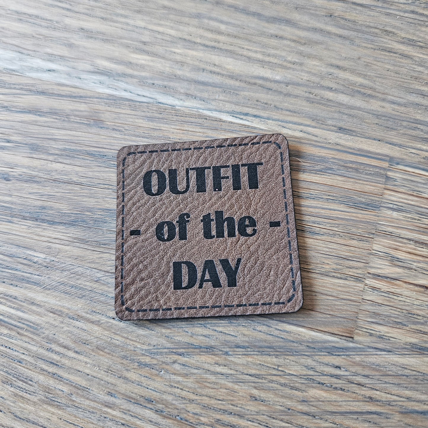 Patch - 4x4cm - Outfit of the Day 1