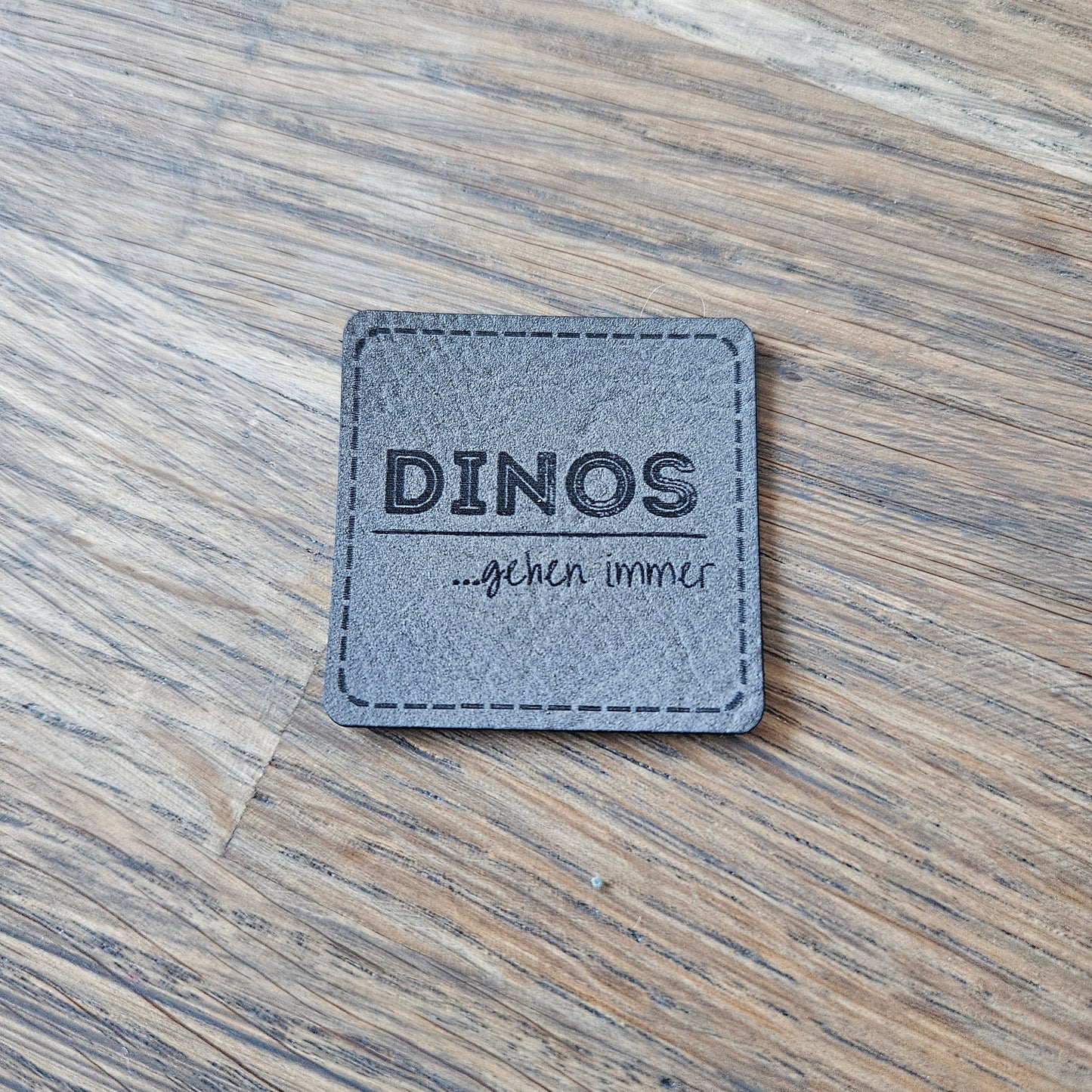 Patch - 3x3cm - Dinos gehen immer Grau