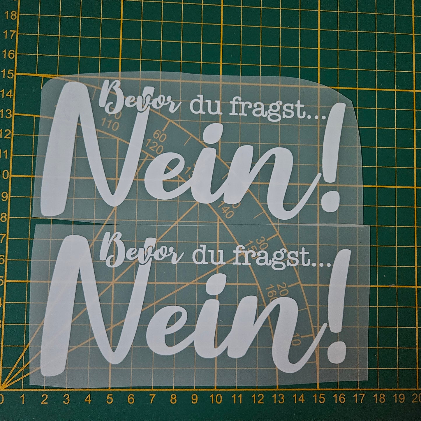 Bügelbild - Bevor du fragst ca. 15cm Weiß