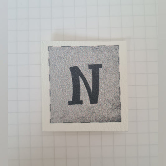 Kunstlederlabel - Buchstaben "N"