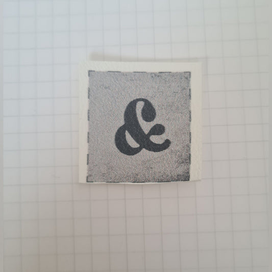 Kunstlederlabel - Buchstaben "&"