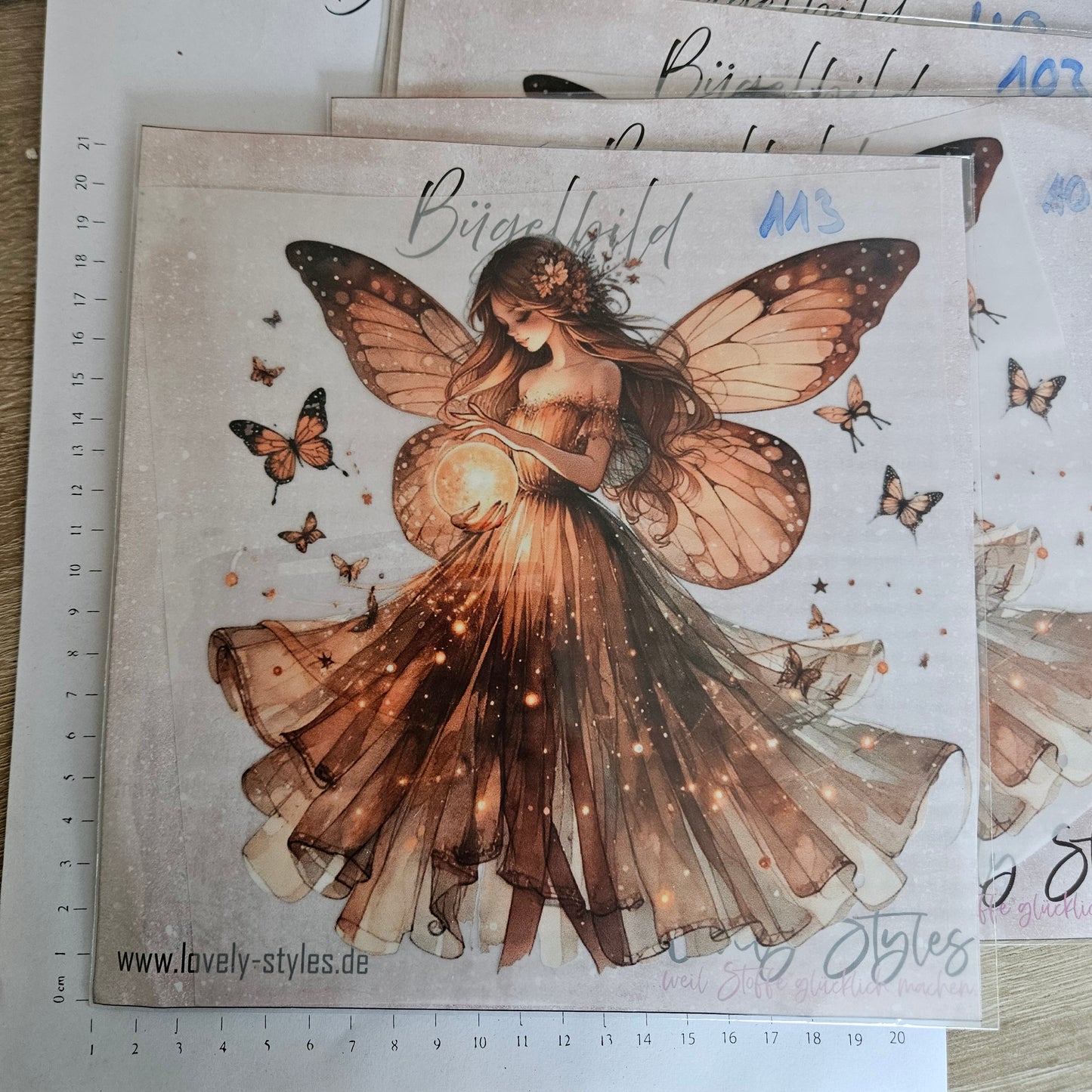 Bügelbild - ca. 20cm - Herbstfee Kristallkugel