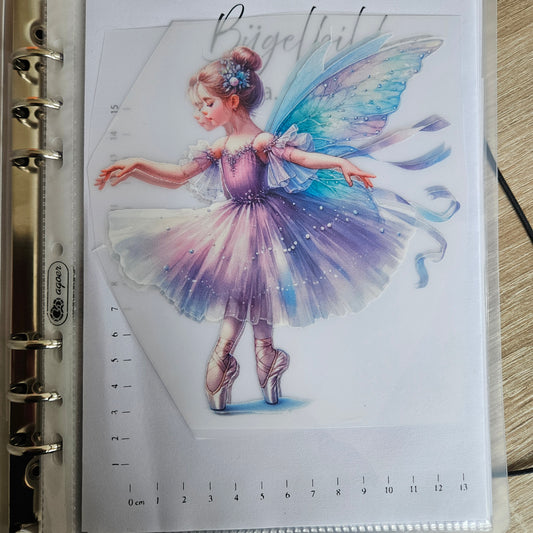 Bügelbild - ca. 15cm - Fee Lila