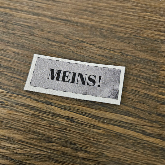 Kunstlederlabel - Meins! Grau