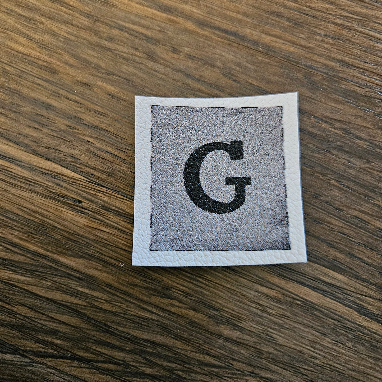 Kunstlederlabel - Buchstaben