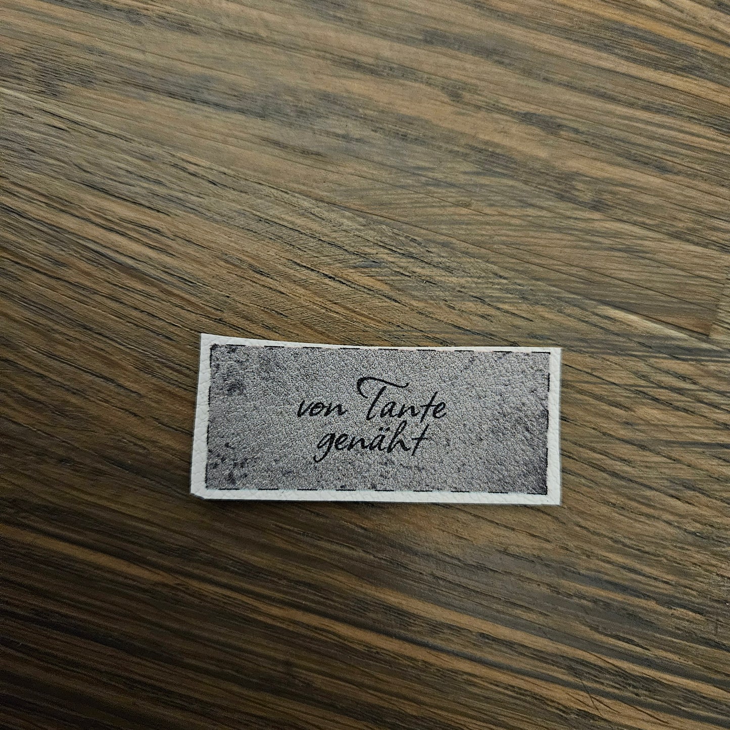 Kunstlederlabel - von Tante genäht 2x4,2cm