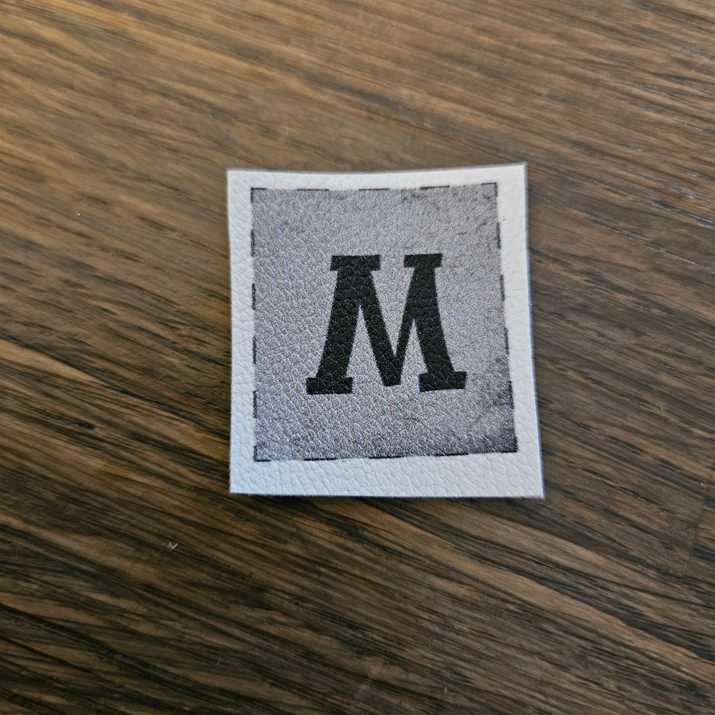Kunstlederlabel - Buchstaben