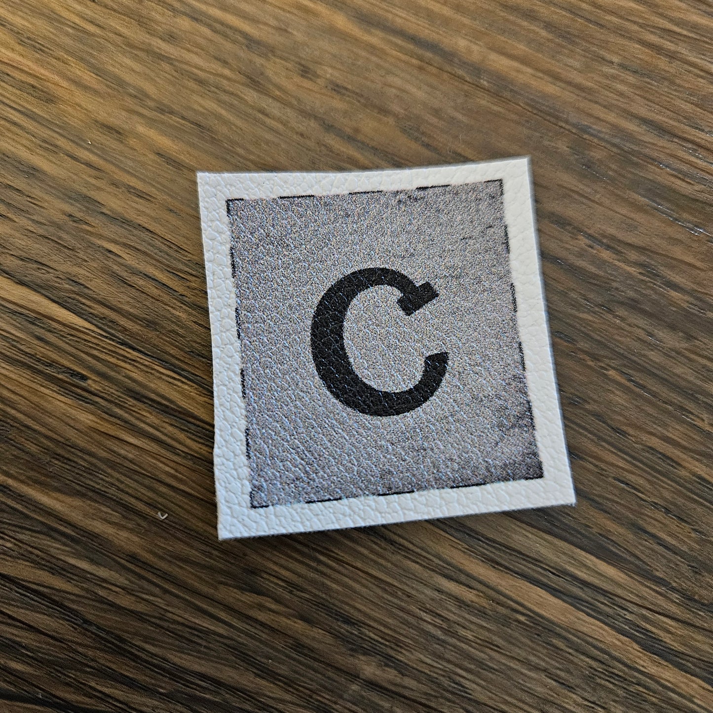 Kunstlederlabel - Buchstaben