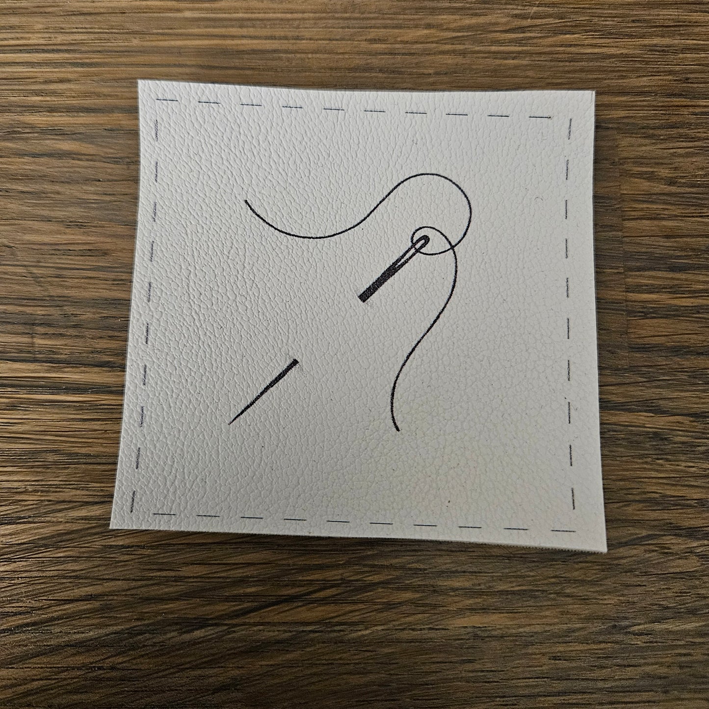 Kunstlederlabel - Nadel