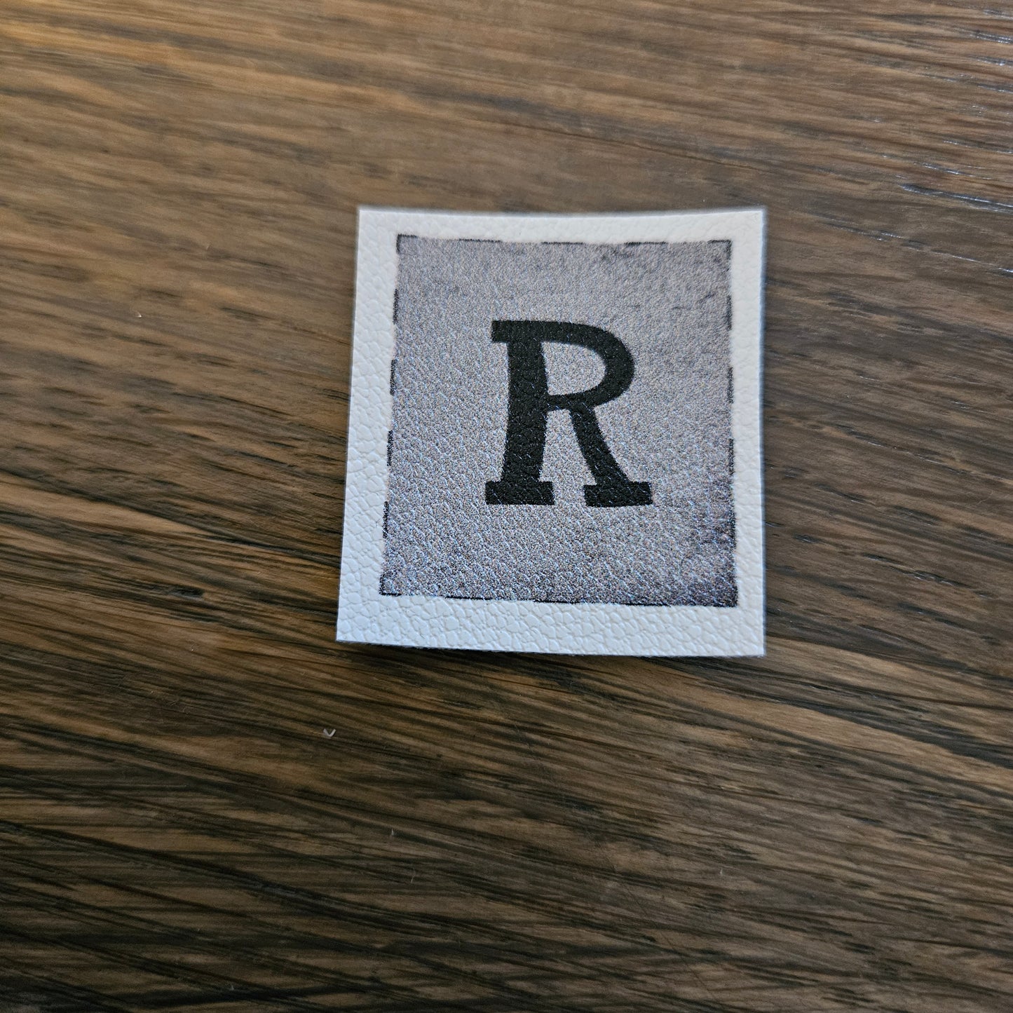 Kunstlederlabel - Buchstaben