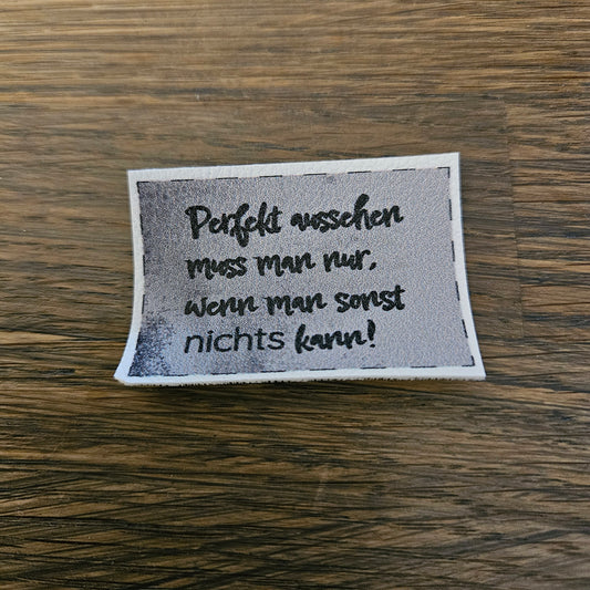 Kunstlederlabel - Perfekt aussehen Grau