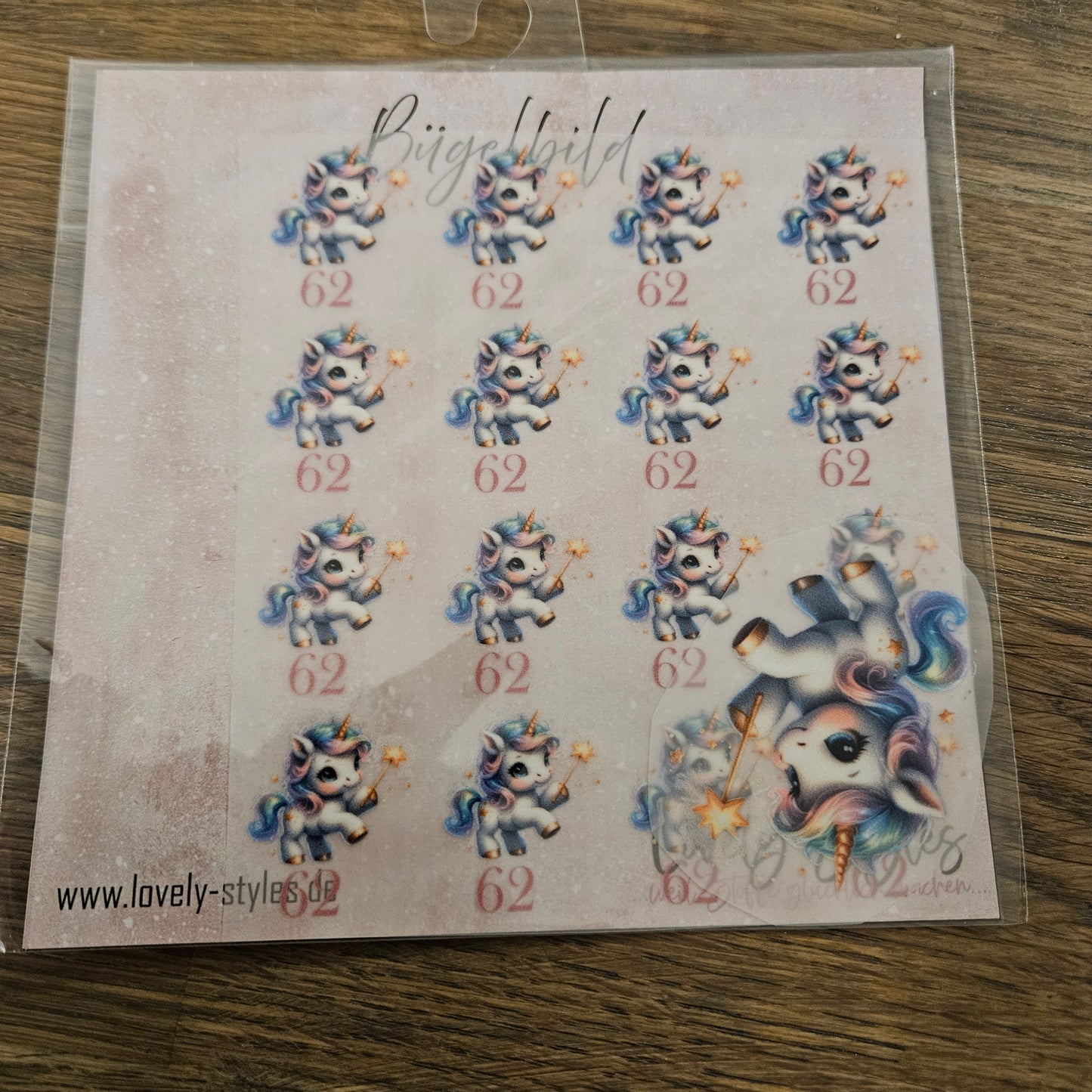 Bügelbild - 16 Größenlabel Einhorn 62