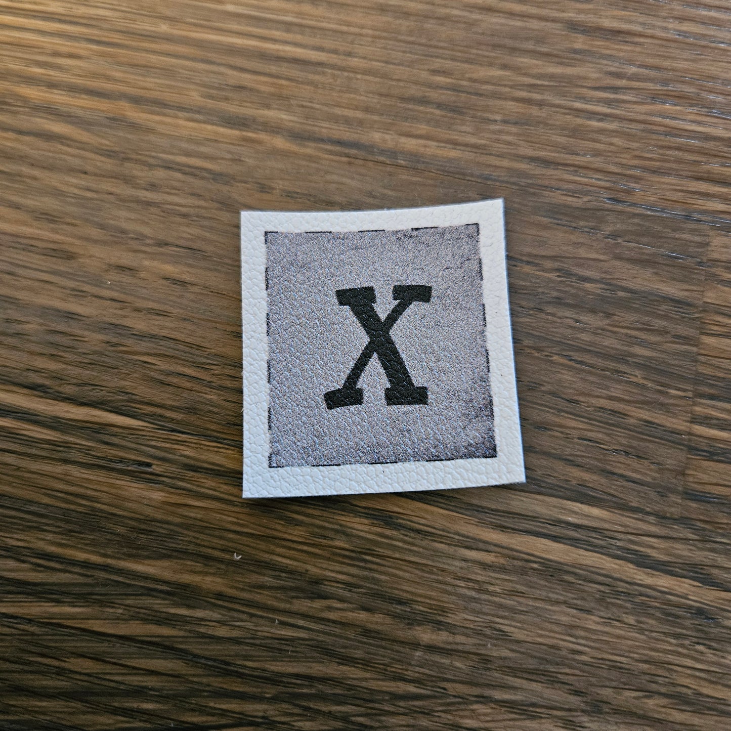 Kunstlederlabel - Buchstaben